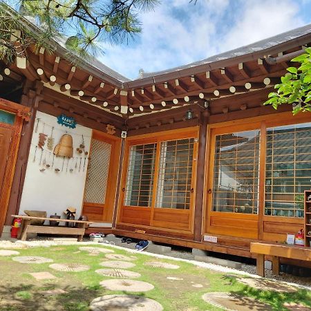 The Blue Cradle Ξενοδοχείο Jeonju Εξωτερικό φωτογραφία