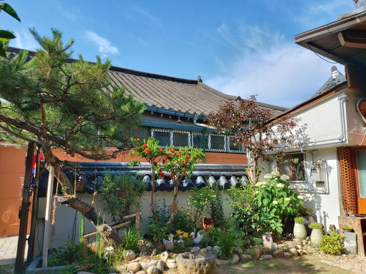 The Blue Cradle Ξενοδοχείο Jeonju Εξωτερικό φωτογραφία