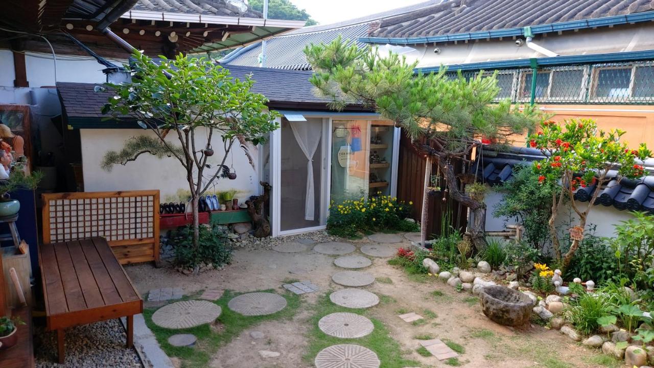 The Blue Cradle Ξενοδοχείο Jeonju Εξωτερικό φωτογραφία